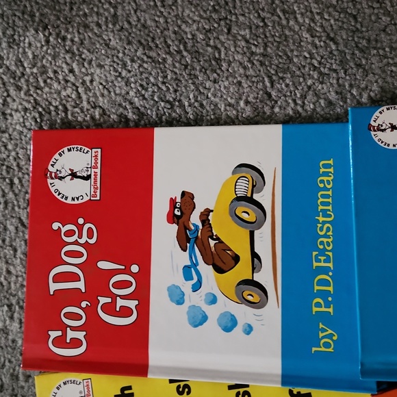 12 Dr Seuss hard back books - Picture 6 of 9